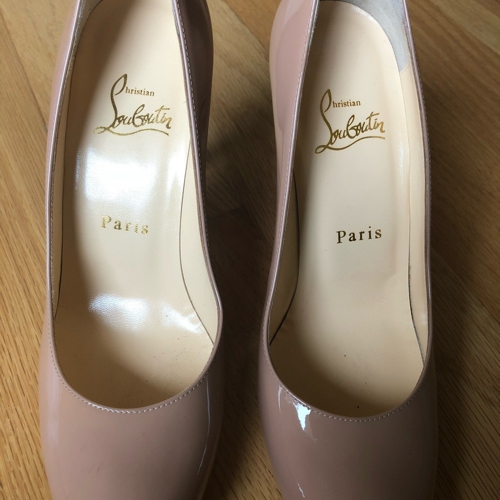 AUTHENTIC Christian Louboutin Blush Pink Heels